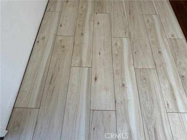 Photo - 1310 W 89th St