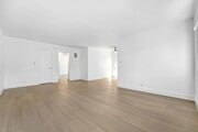 Photo - 744 S Windsor Blvd Unit 10