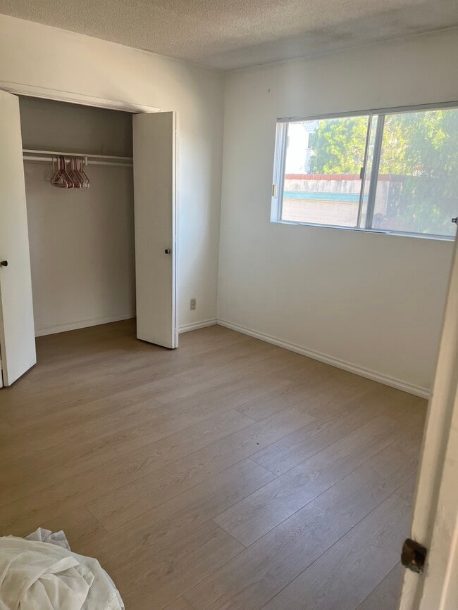 Photo - 1022 W 25th St Unit #1