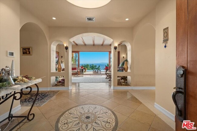 Photo - 1740 Carla Ridge