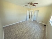 Photo - Spacious 3 bed on Fully Fenced 2 acres House