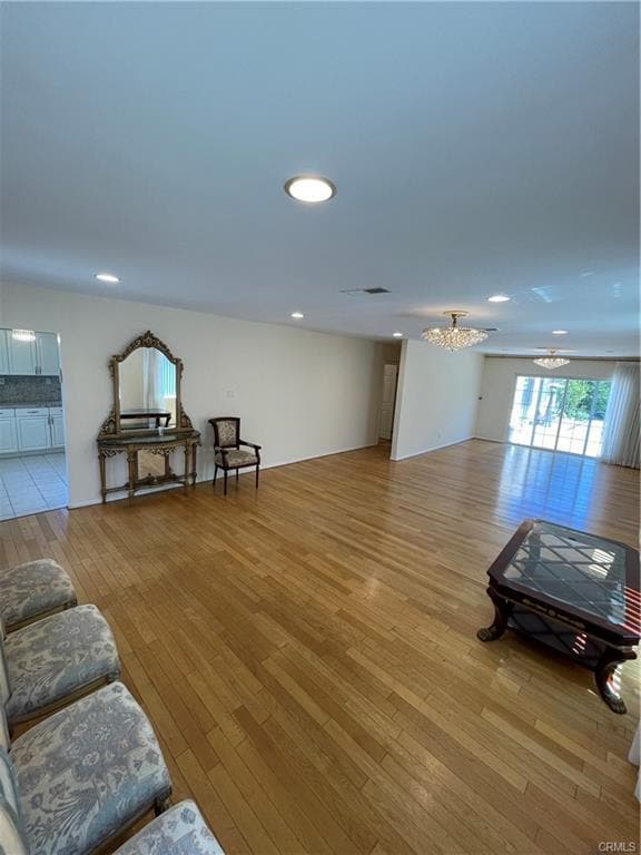 Photo - 5118 Newcastle Ave