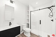 Photo - 1558-1552 S Genesee Ave