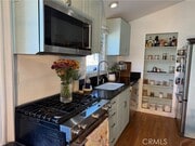 Photo - 2814 Broadway