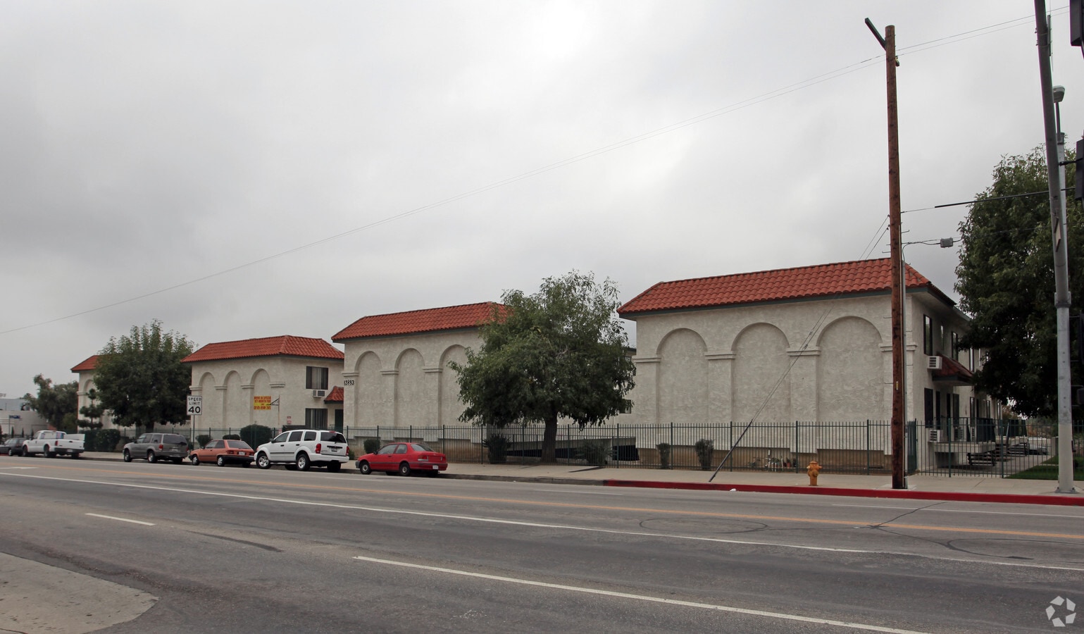 San Fernando Apts - San Fernando Apts