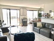 204 living room - 1720 Ardmore Ave