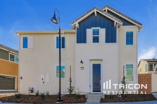 Photo - 31569 Dwight Dr