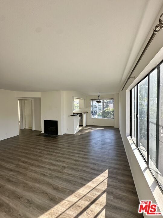 Photo - 10960 Bluffside Dr Unit 206