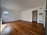 Livingroom - 215 3rd Ave Unit 1