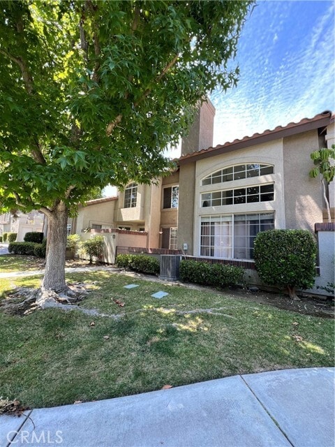 Building Photo - 36 Kalmia Pl