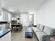 Photo - 2641 S Budlong Ave Unit 2641