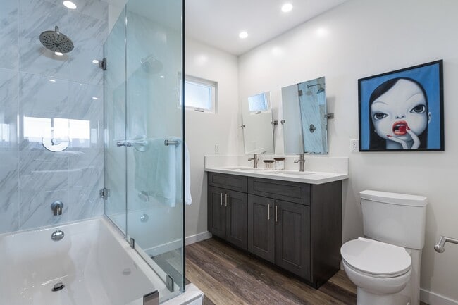 Photo - 4018 Cumberland Ave Unit 4020