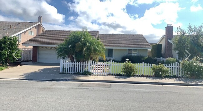 Building Photo - South Huntington Beach Home