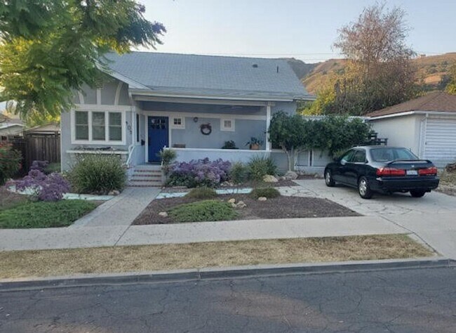 2 bedrooms 2 bath - 2 bedrooms 2 bath House