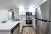 2BD, 2BA - 840SF - Kitchen - Cypress Terrace