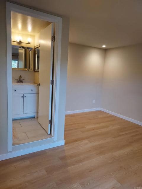 Photo - 11015 Dutton Dr