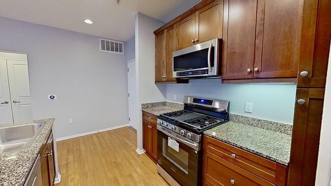 Photo - 2215 Scholarship