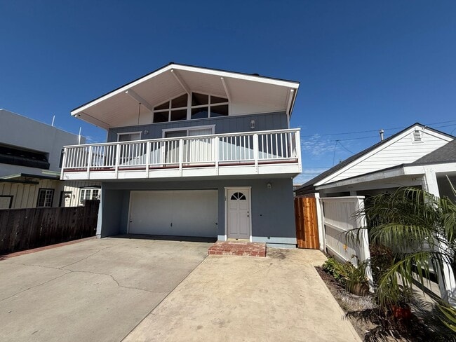Building Photo - Beachside Living at Silver Strand