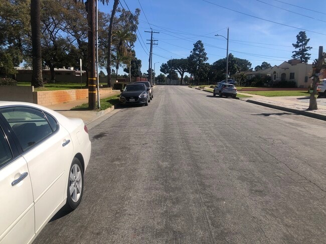 Street View West - 643 Manchester Ter Unit House