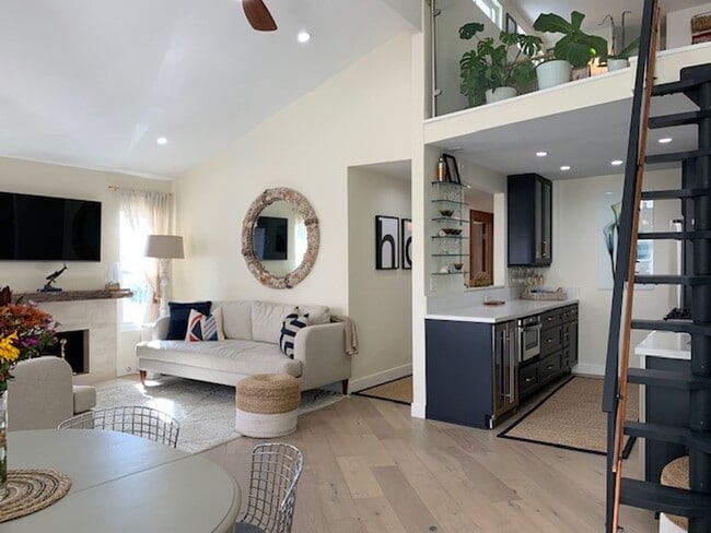 Coastal Living at Its Best | 3 Bed + 2 Bat... - Coastal Living at Its Best | 3 Bed + 2 Bat... House