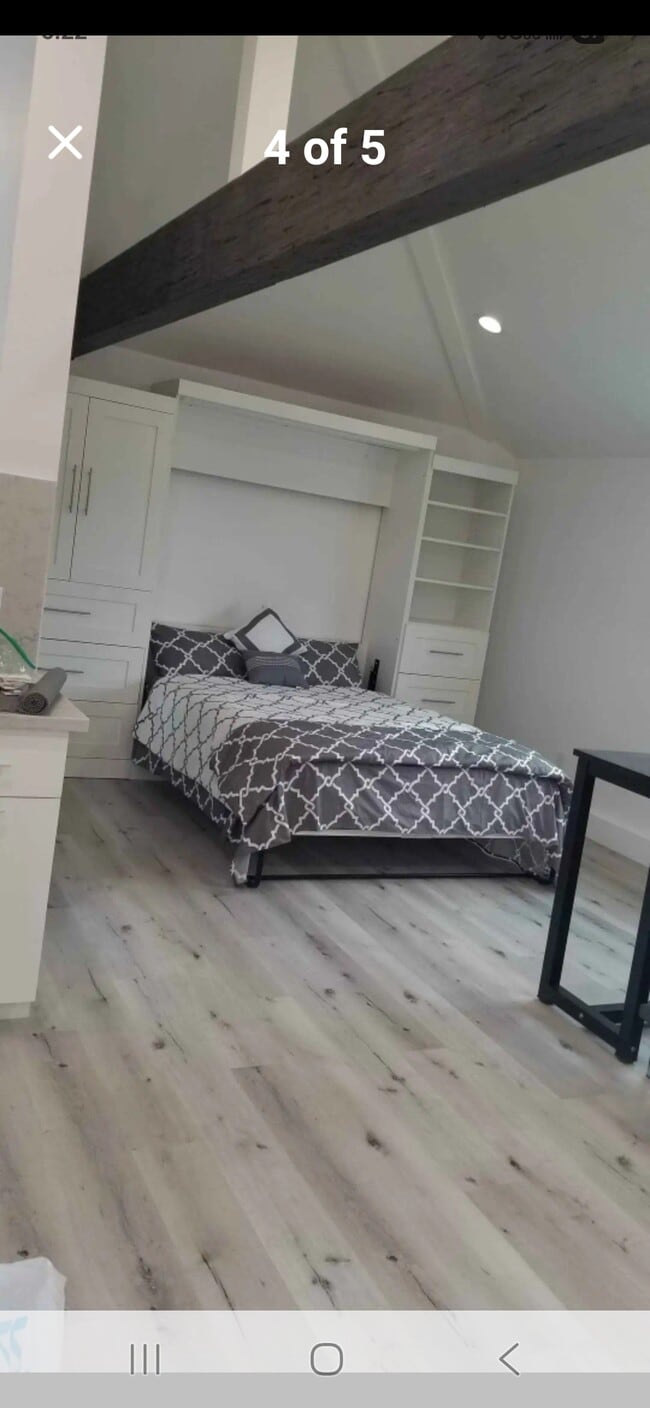 Photo - 6307 Calvin Ave