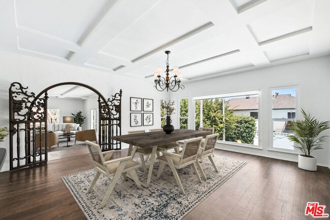 Photo - 100 N Mansfield Ave