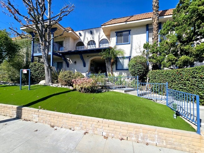 Harmony Court Apartments - Harmony Court Apartments