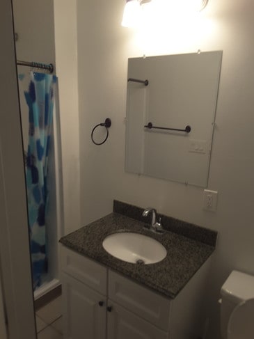 Photo - 335 N Mariposa Ave Unit #4