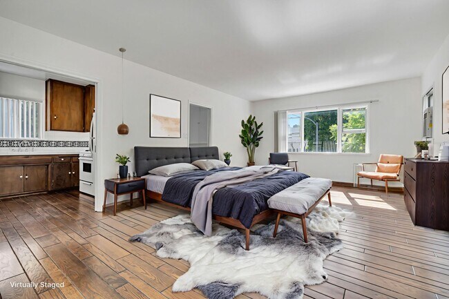 Photo - La Peer Apartments