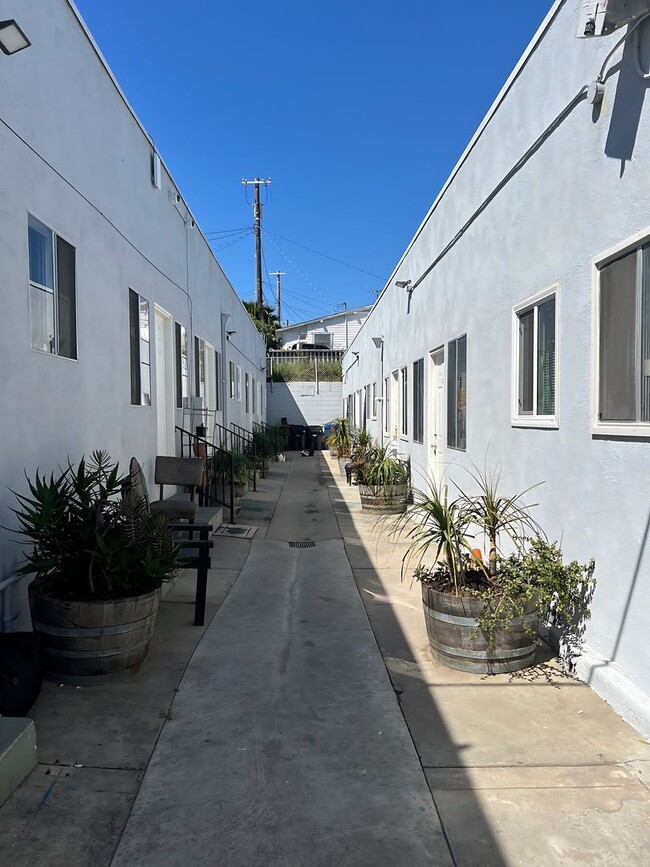 Photo - 819 S Palos Verdes St Unit A1