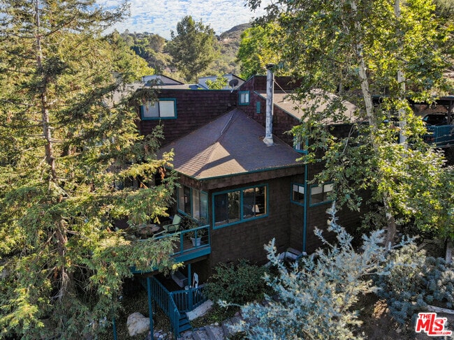 Building Photo - 730 Basin Dr Rental