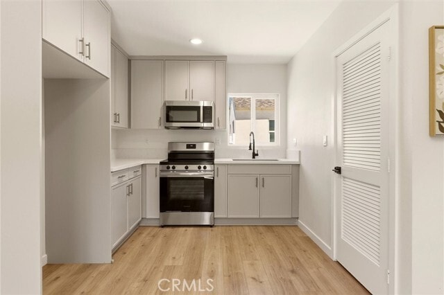 Photo - 2155 Euclid Ave