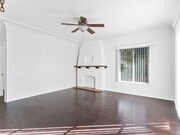 Photo - 432-446 Walnut Avenue