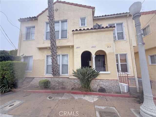 Building Photo - 3921 Walton Ave