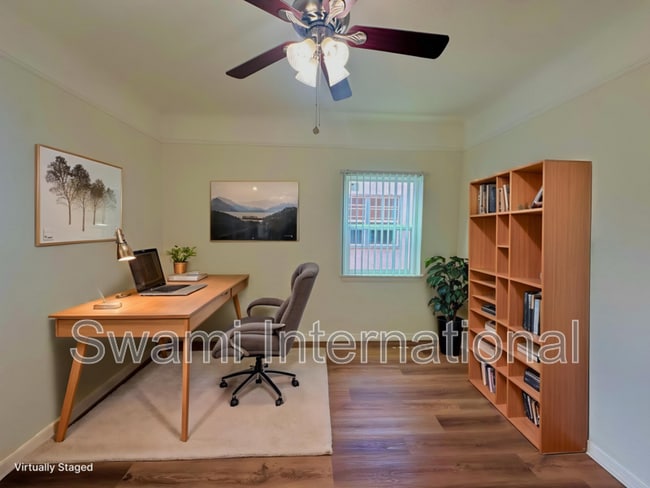 Photo - 2066 Chestnut Ave