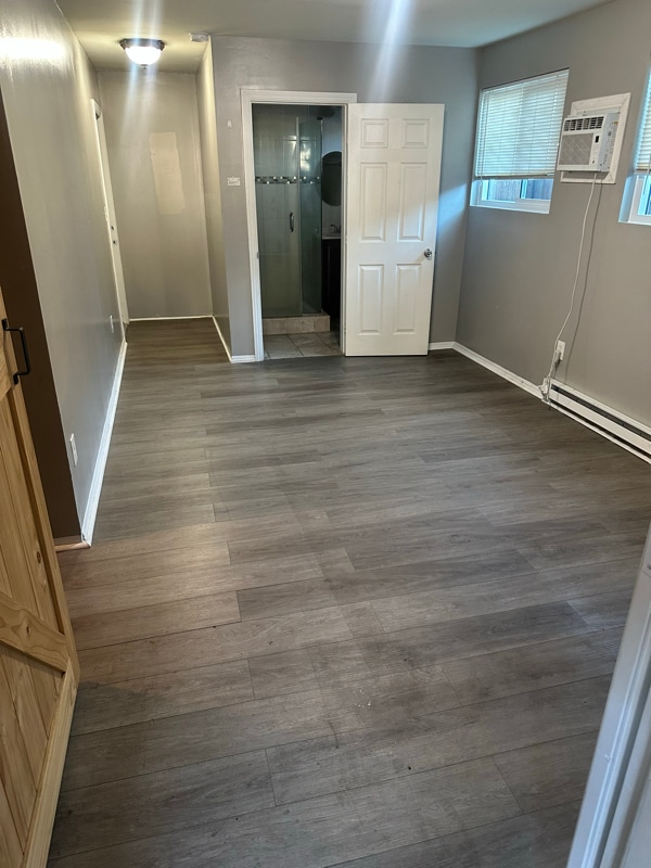 Photo - 422 E 41st St