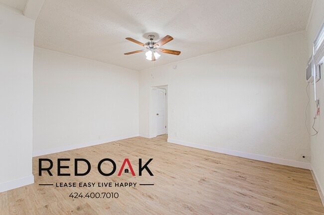 Photo - 921 S Bonnie Brae St Unit 36