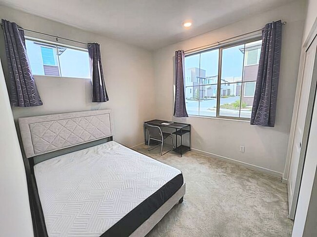 Building Photo - 3698 S Nexa Paseo Rental