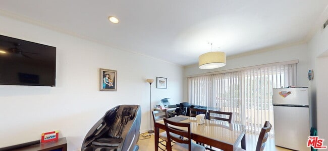 Photo - 620 E Palm Ave Unit 204