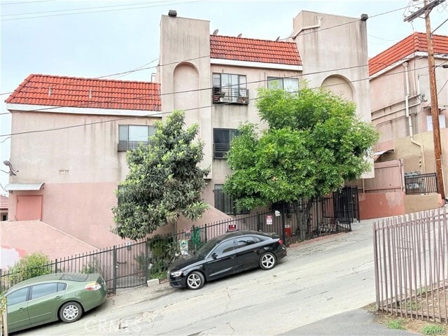 Photo - 316 W Ave 38 Apartment