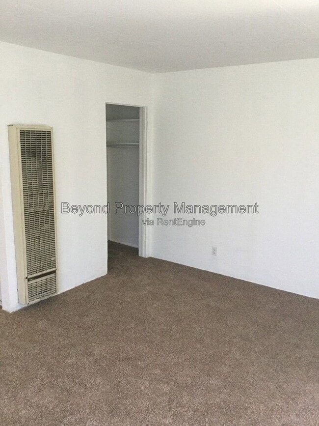 Photo - 2153 Drescher St