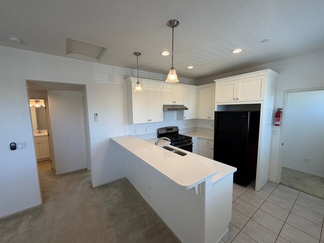 Building Photo - 1931 S Miller St