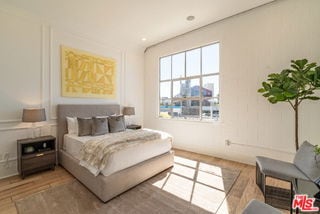 Photo - 710 Orlando Ave