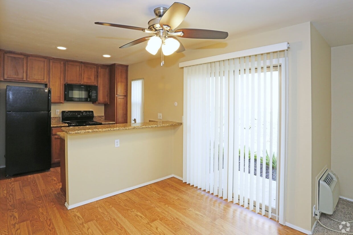 Floor Plan - 1 Bedroom, (B Plan) Downstairs 