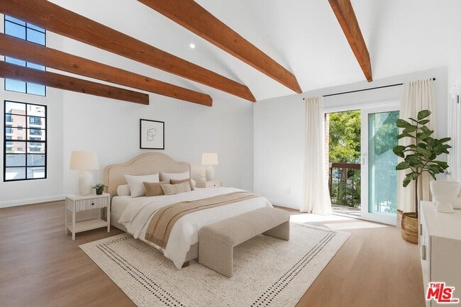 Photo - 2541 Stoner Ave Unit 1