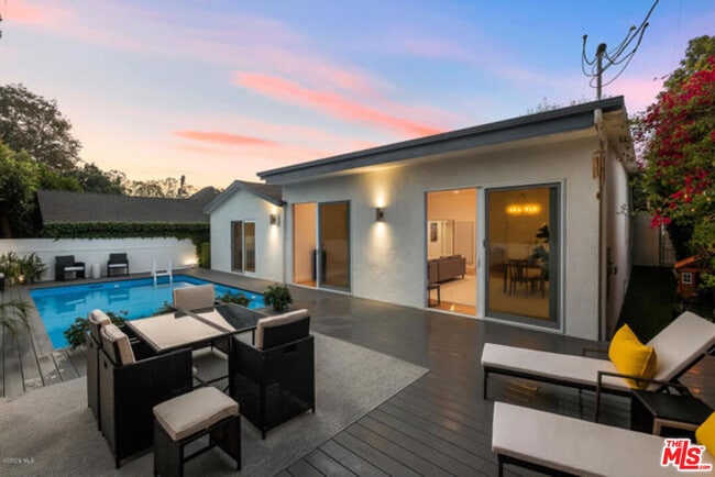 Photo - 11314 Gladwin St