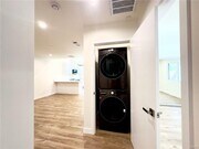 Photo - 15950 Cohasset St