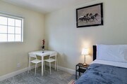 Photo - West Adams Studio Apartments