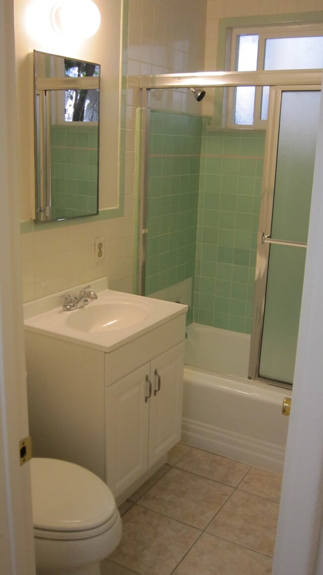 Photo - 1958 1/2 S Beverly Glen Blvd Unit 1960.5