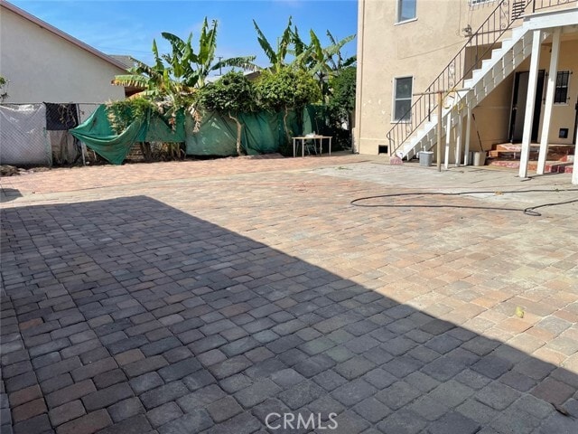Photo - 1040 Gardenia Ave Apartment